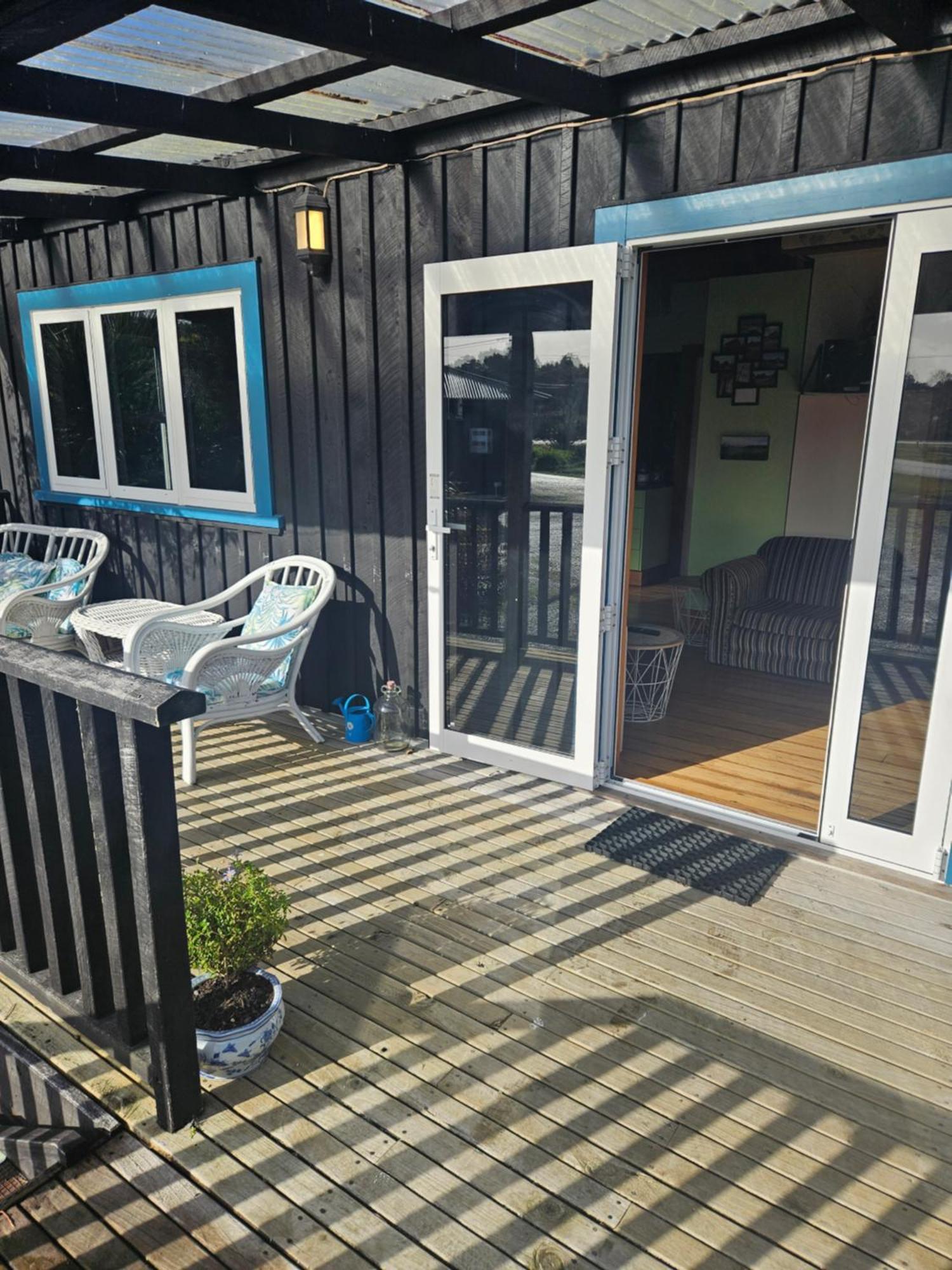 The Blackhouse Cottage Hokitika Exterior photo